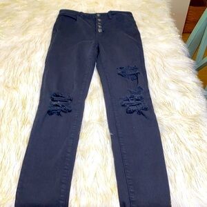 American Eagle - Black Destroyed Jeans size 0